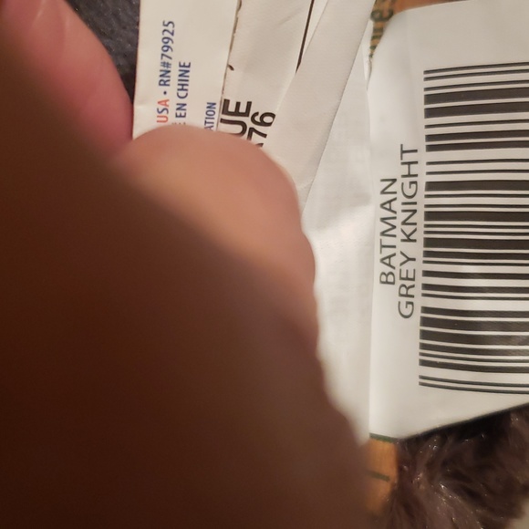 BATMAN GREY KNIGHT PLUSH FIGURE - Picture 5 of 5